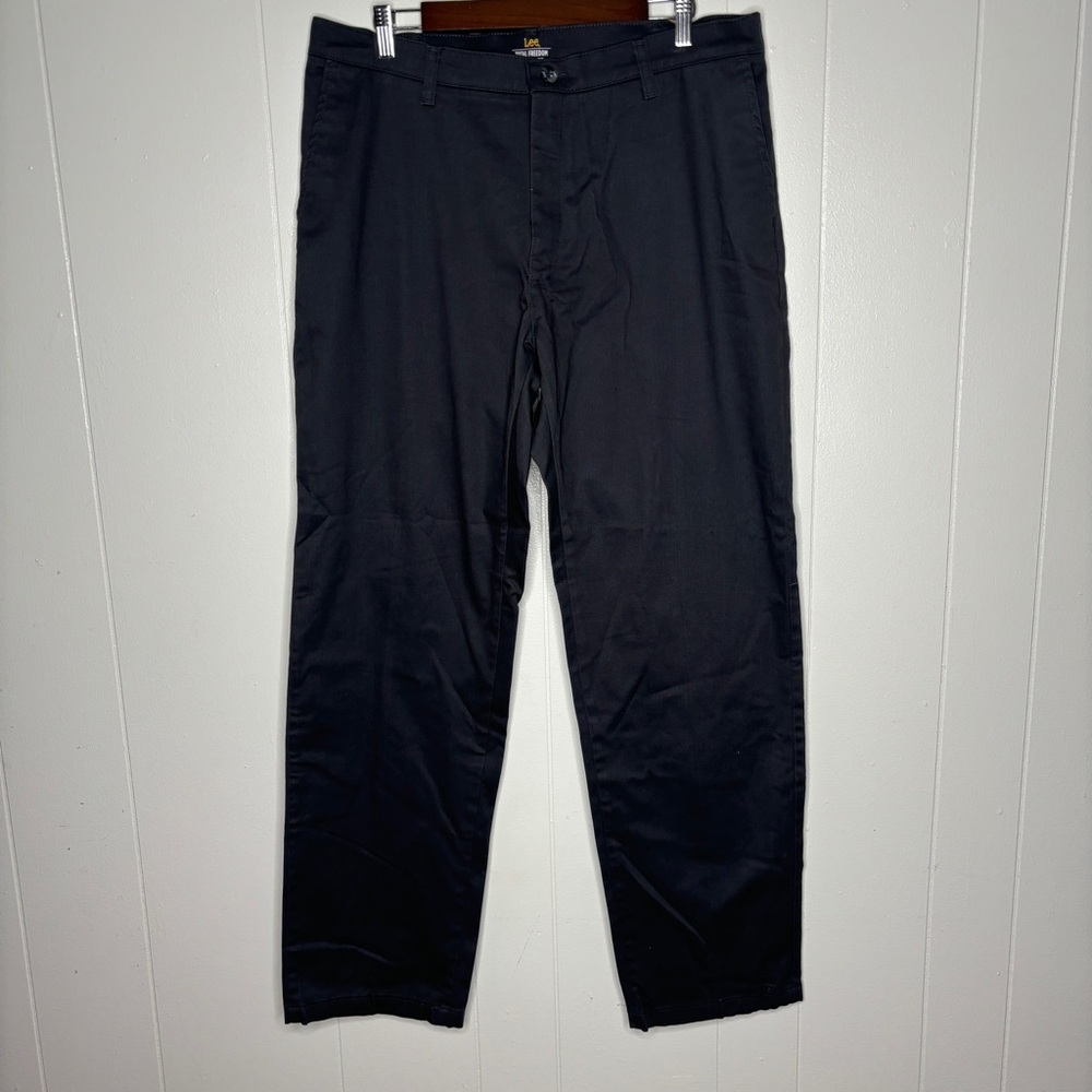 Lee Dark Gray Grey Chinos 26x34 Straight-Leg Relaxed Fit Comfort